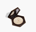 Illuminating Powder